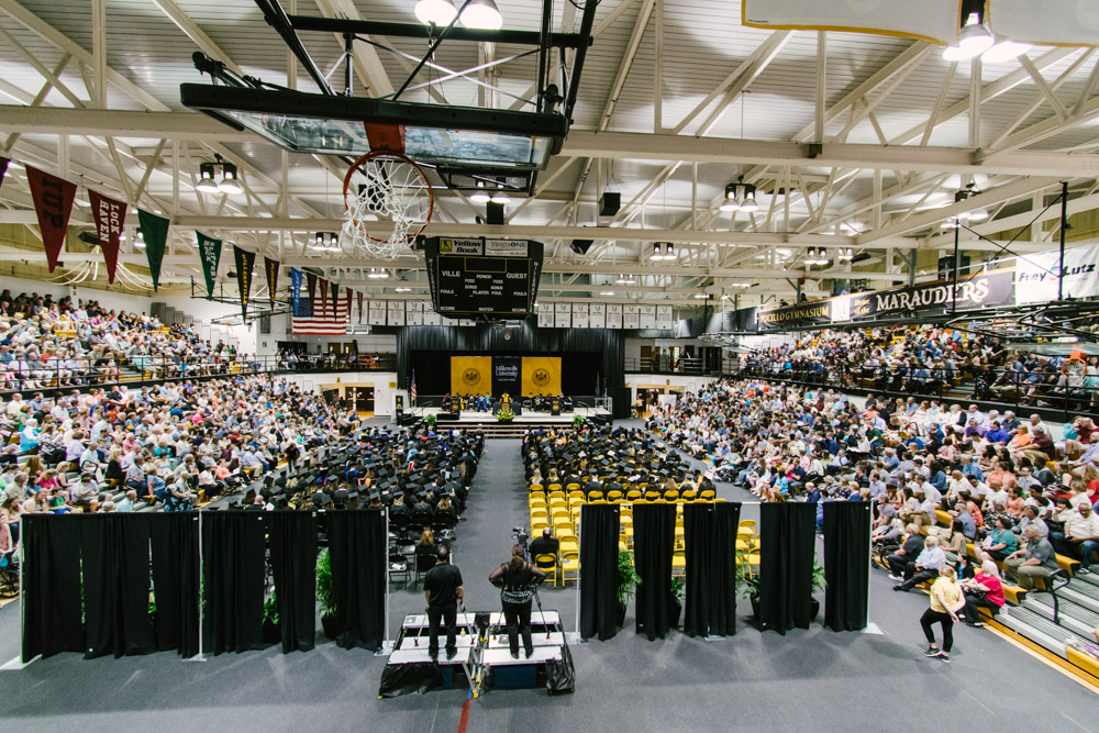 Carrie - Graduation Photography by Chris Corrao