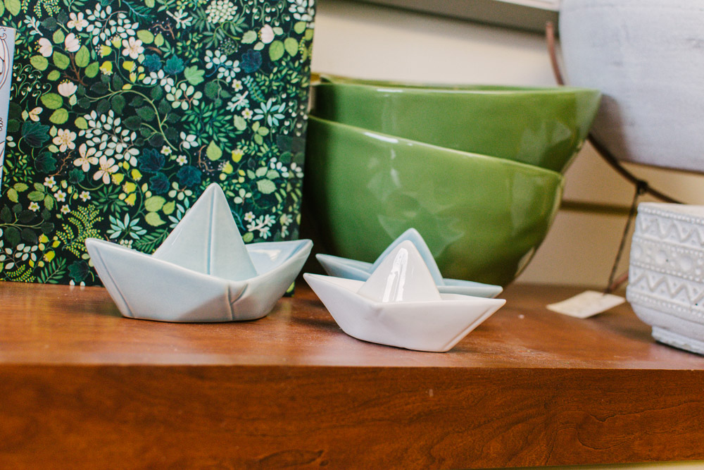 small ceramic gift sail boats